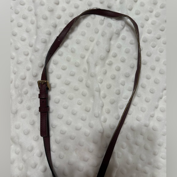 Michael Kors Wine and Tan Crossbody Bag - Picture 3 of 10